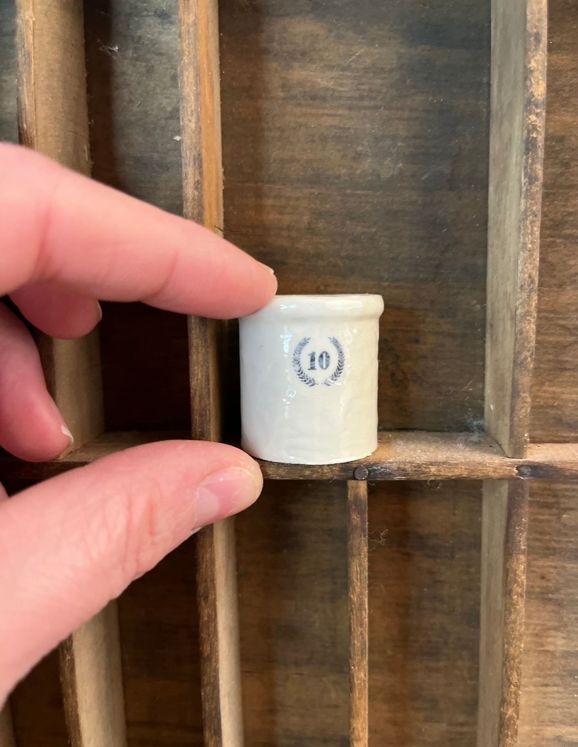 Crocks & Advertising Pots